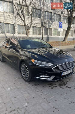 Седан Ford Fusion 2018 в Львові