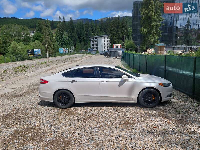 Седан Ford Fusion 2015 в Полтаве