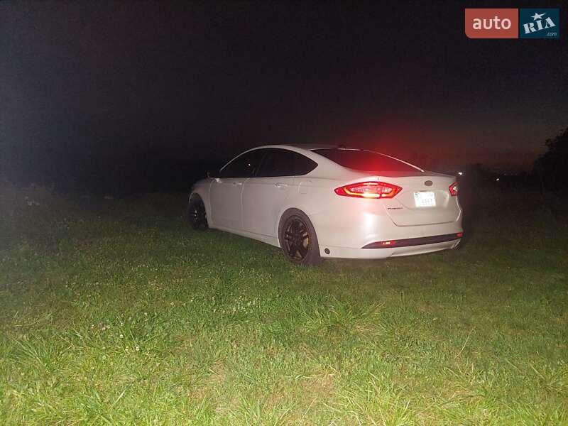 Седан Ford Fusion 2015 в Полтаве