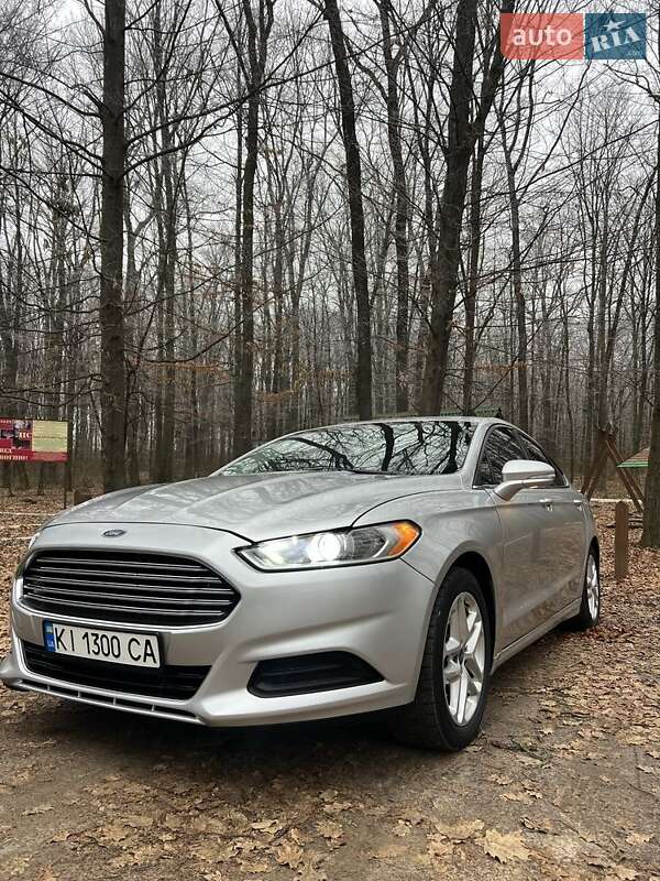 Седан Ford Fusion 2013 в Вінниці