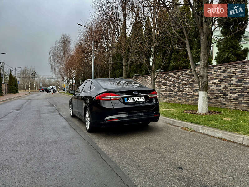 Седан Ford Fusion 2017 в Киеве