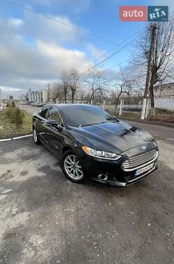 Седан Ford Fusion 2014 в 