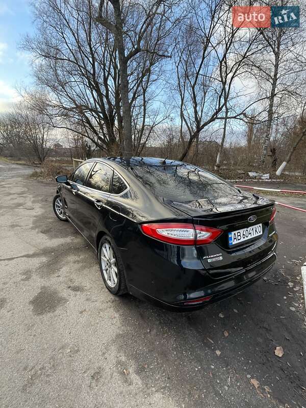 Седан Ford Fusion 2014 в Казатине