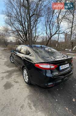 Седан Ford Fusion 2014 в 