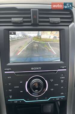 Седан Ford Fusion 2014 в 