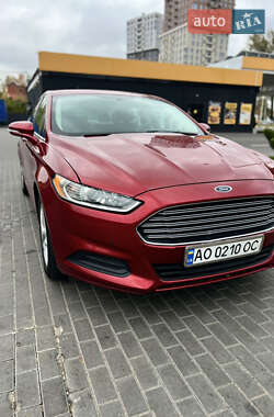 Седан Ford Fusion 2013 в Днепре