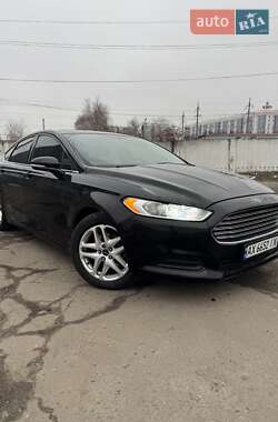 Седан Ford Fusion 2015 в Полтаві