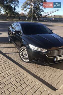 Седан Ford Fusion 2016 в Павлограді