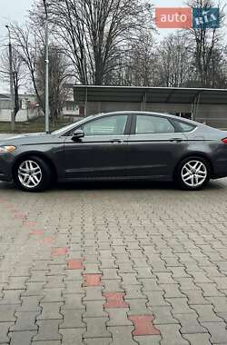 Седан Ford Fusion 2014 в 
