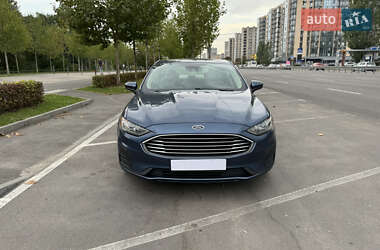 Седан Ford Fusion 2019 в Дніпрі