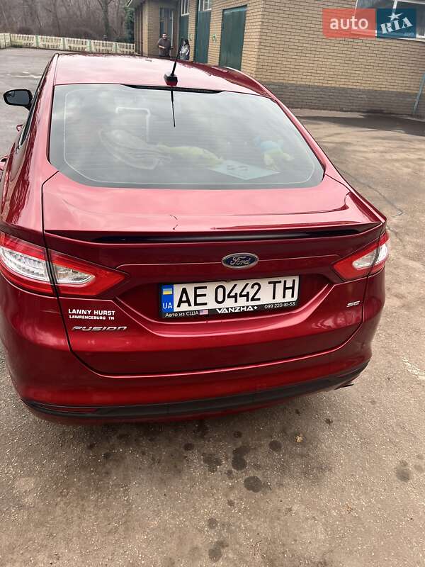 Седан Ford Fusion 2015 в Кривом Роге