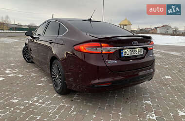 Седан Ford Fusion 2016 в Львове