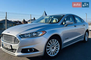 Седан Ford Fusion 2014 в Києві