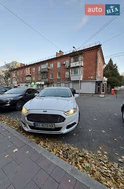 Седан Ford Fusion 2013 в Полтаві