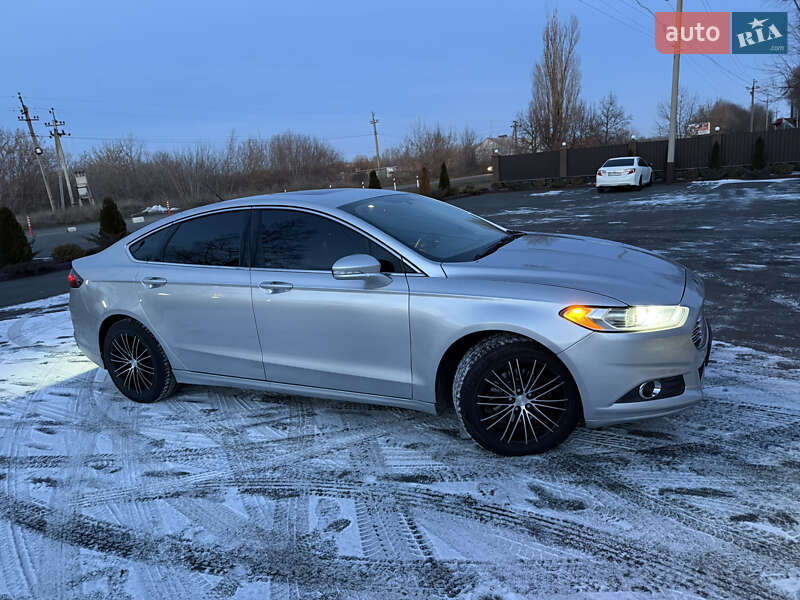 Седан Ford Fusion 2014 в Благовещенском