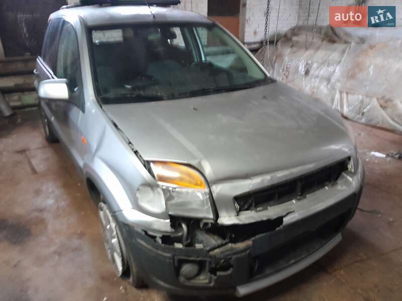 Хетчбек Ford Fusion 2007 в Полтаві