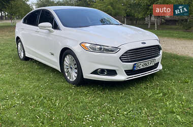 Седан Ford Fusion 2014 в Стрые