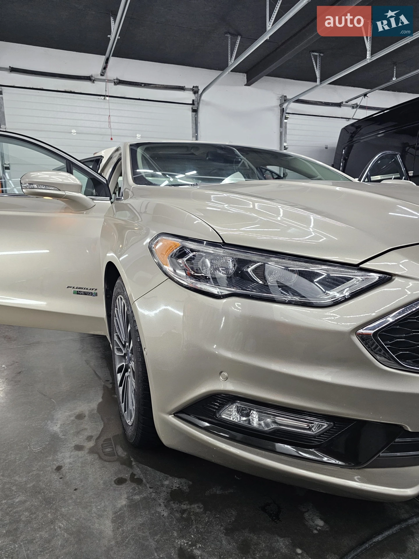 2016 Ford Fusion - мініатюра 22