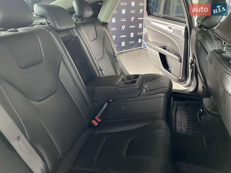 Седан Ford Fusion 2015 в Нововолинську фото 34 Седан Ford Fusion 2015 в Нововолинську