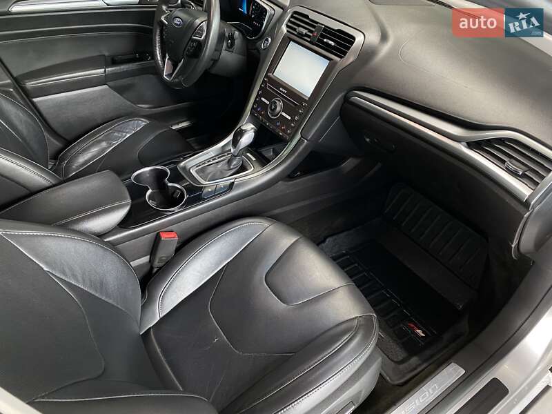 Седан Ford Fusion 2015 в Нововолинську фото 39 Седан Ford Fusion 2015 в Нововолинську