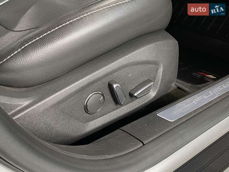 Седан Ford Fusion 2015 в Нововолинську фото 76 Седан Ford Fusion 2015 в Нововолинську