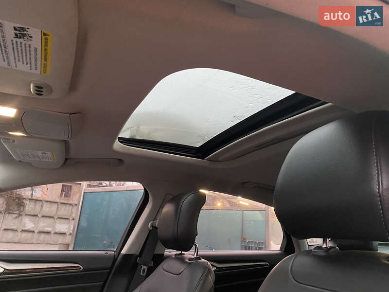 Седан Ford Fusion 2013 в Днепре