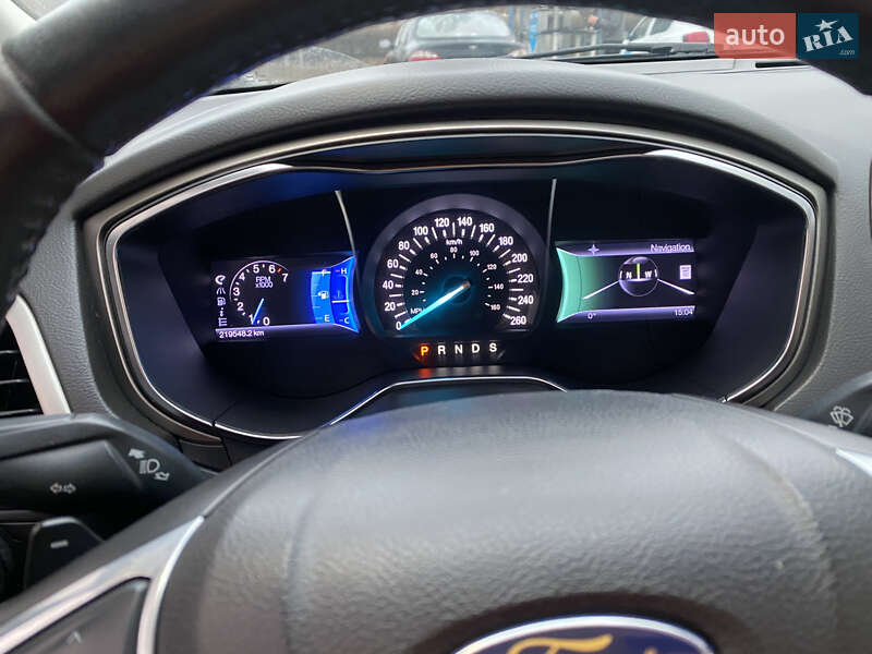 Седан Ford Fusion 2013 в Днепре