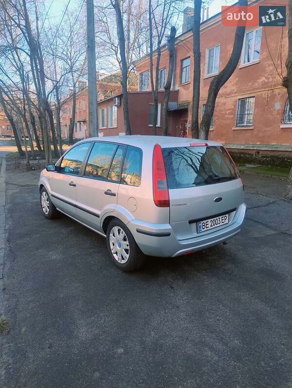 Хэтчбек Ford Fusion 2003 в Николаеве