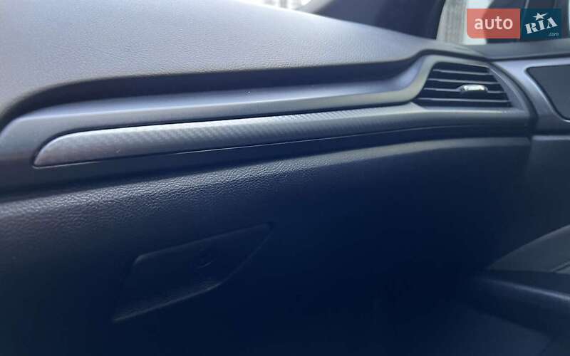 Седан Ford Fusion 2016 в Киеве