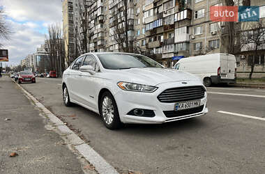 Седан Ford Fusion 2013 в Києві