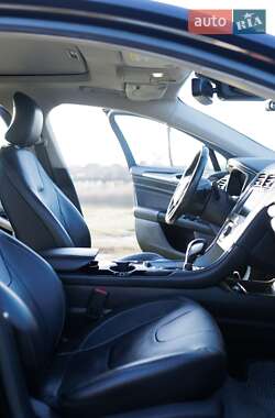 Седан Ford Fusion 2015 в Павлограде