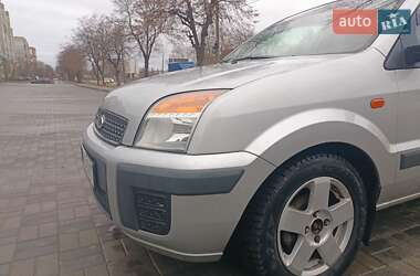 Хетчбек Ford Fusion 2006 в Хмельницькому