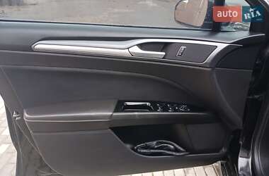 Седан Ford Fusion 2013 в Миколаєві