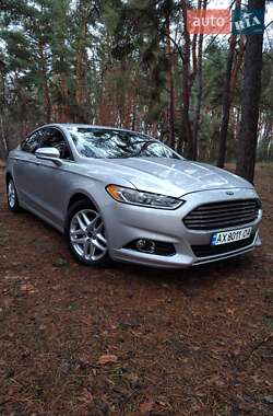 Седан Ford Fusion 2013 в Краснограде