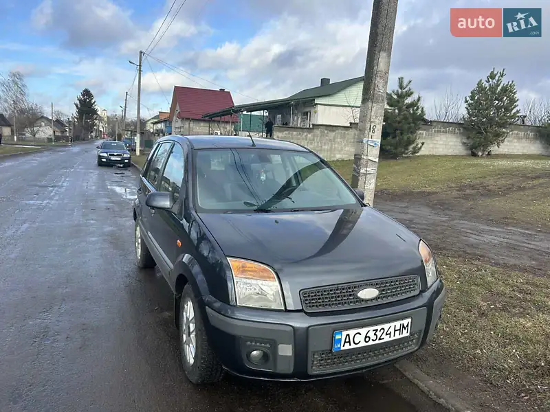 Седан Ford Fusion 2008 в 