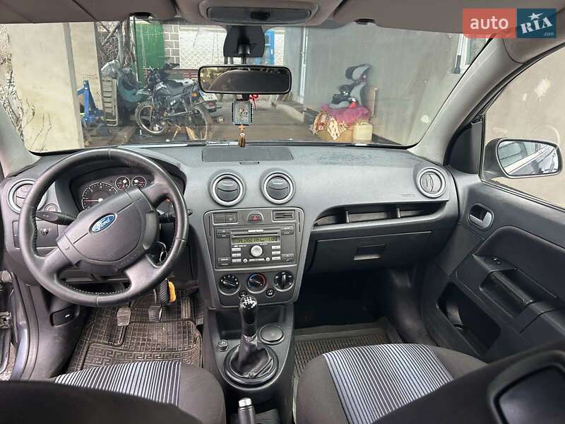 Седан Ford Fusion 2008 в Луцьку
