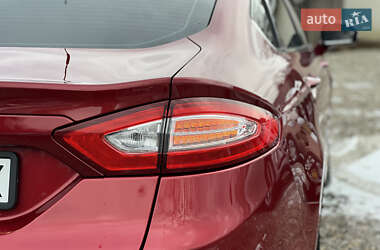 Седан Ford Fusion 2013 в Ивано-Франковске