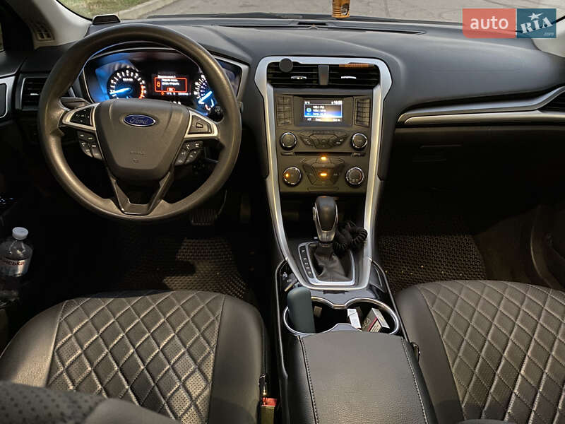 Седан Ford Fusion 2016 в Борисполе