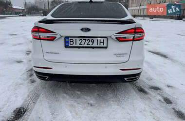 Седан Ford Fusion 2020 в 