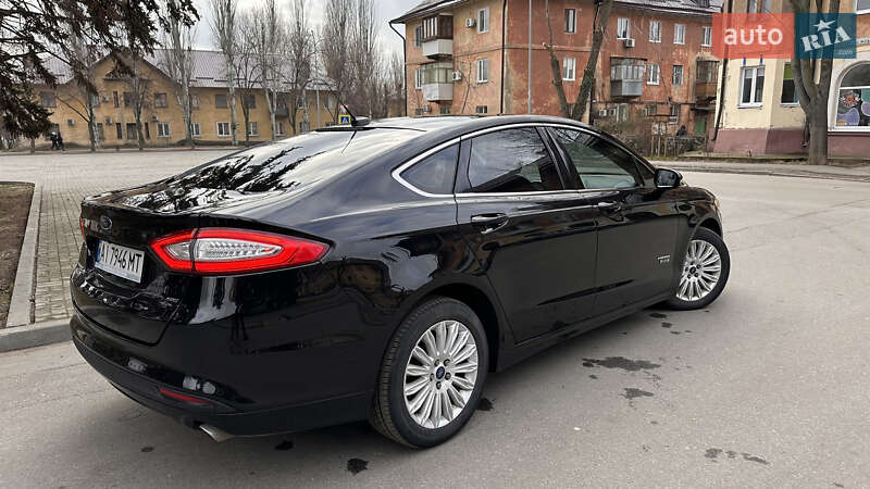 Седан Ford Fusion 2016 в Днепре