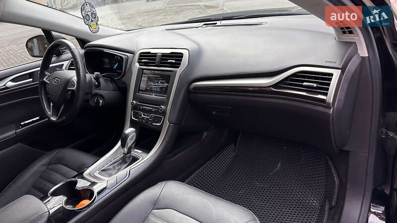 Седан Ford Fusion 2016 в Днепре