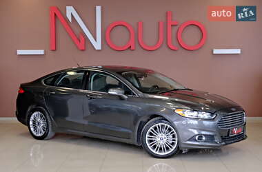 Седан Ford Fusion 2016 в Одесі