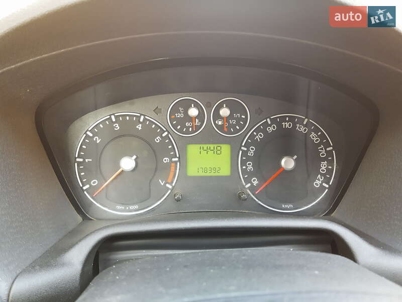 Хэтчбек Ford Fusion 2007 в Александровке