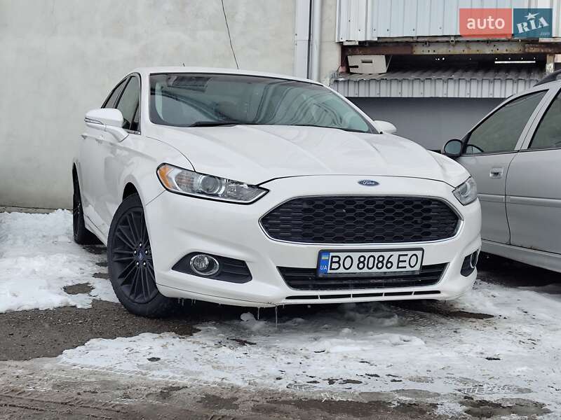 Ford Fusion 2015