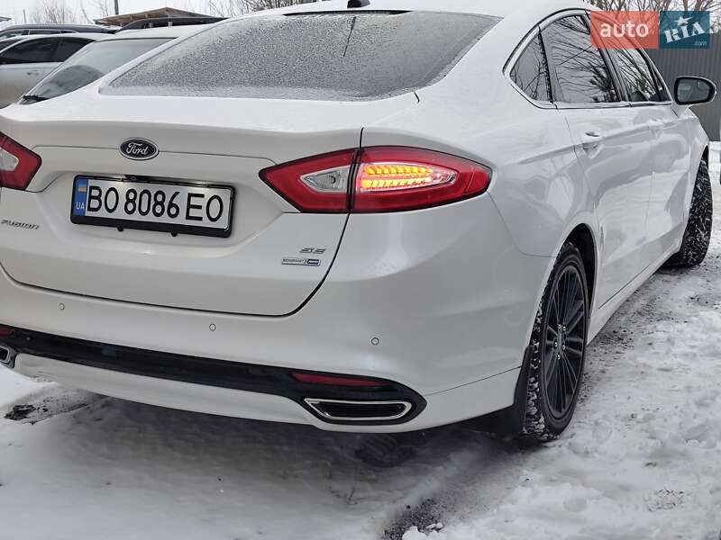 Седан Ford Fusion 2015 в Тернополе