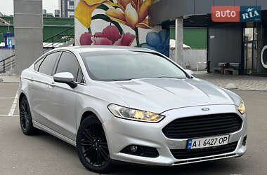 Седан Ford Fusion 2015 в Києві