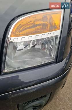 Хэтчбек Ford Fusion 2006 в 