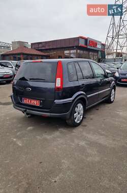Хэтчбек Ford Fusion 2006 в 
