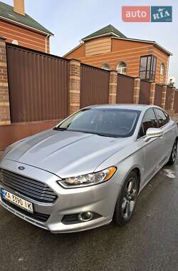 Седан Ford Fusion 2012 в 