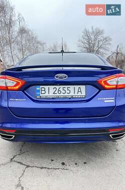 Седан Ford Fusion 2013 в 